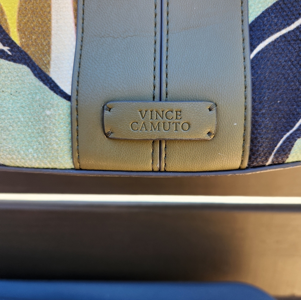 Vince Camuto Green Print Purse - Picture 3 of 9